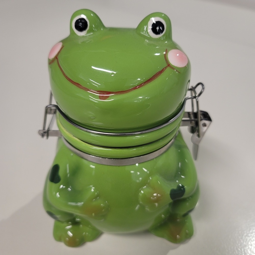 Green 6" Ceramic Frog Figurine Hinged Canister Candy Treats‎ Boston Warehouse